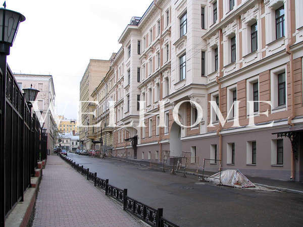 Варсонофьевский пер., д. 6: квартира 217 кв.м свободной планировки в клубном доме в самом центре Москвы
