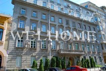 Поварская, 22: квартира 95 кв.м с отделкой в доме после реконструкции в районе Арбата