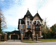 Довиль: дома 350-950 кв.м на участках 7-44 сотки в элитном поселке